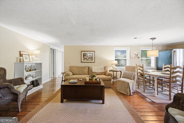214 Howard Roberts Road, Gray, GA 31032