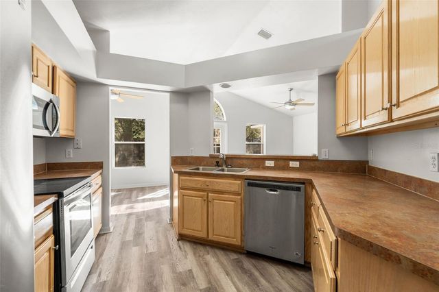 4337 NW 34TH TERRACE, Gainesville, FL 32605