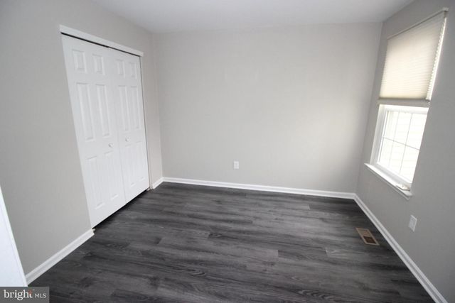 29 VAN HORN PL, Holland, PA 18966
