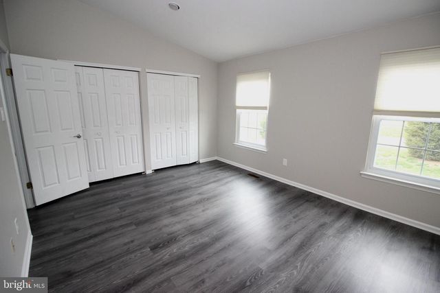 29 VAN HORN PL, Holland, PA 18966