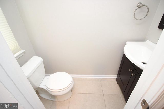 29 VAN HORN PL, Holland, PA 18966