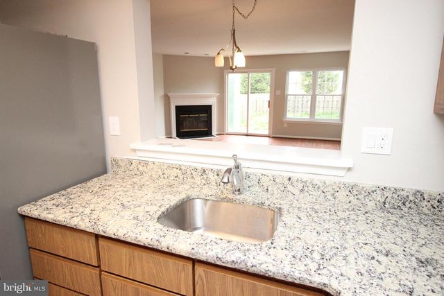 29 VAN HORN PL, Holland, PA 18966