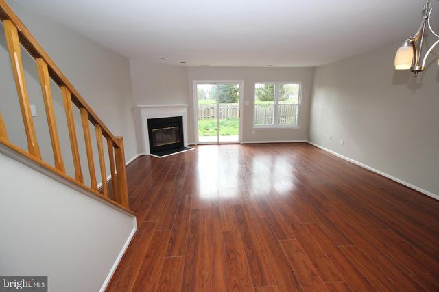 29 VAN HORN PL, Holland, PA 18966