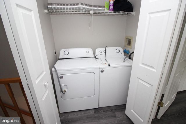 29 VAN HORN PL, Holland, PA 18966