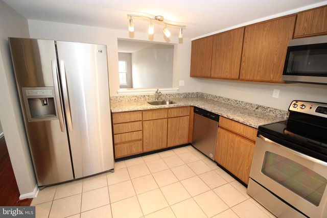 29 VAN HORN PL, Holland, PA 18966