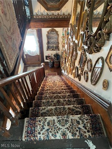 223 S Main Street, Columbiana, OH 44408