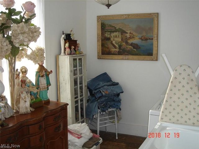 223 S Main Street, Columbiana, OH 44408