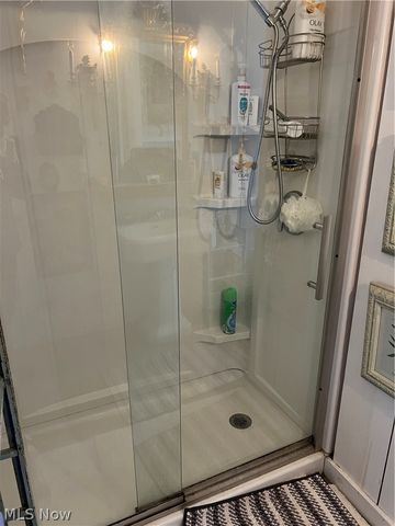 223 S Main Street, Columbiana, OH 44408