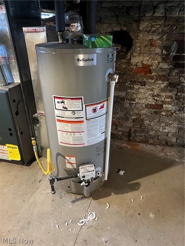 223 S Main Street, Columbiana, OH 44408