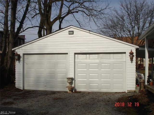 223 S Main Street, Columbiana, OH 44408