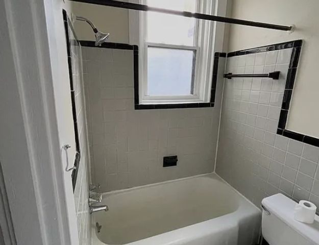 1056 Beacon St 15, Brookline, MA 02446