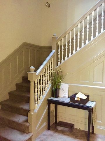 1056 Beacon St 15, Brookline, MA 02446