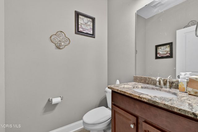 25220 Rocky Harbour Drive, Perrysburg, OH 43551