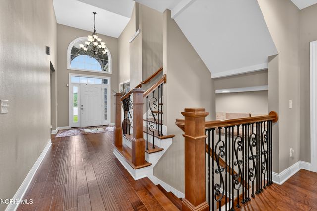 25220 Rocky Harbour Drive, Perrysburg, OH 43551