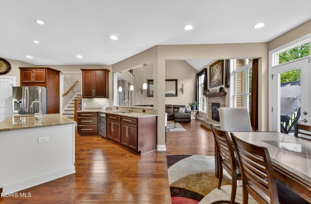25220 Rocky Harbour Drive, Perrysburg, OH 43551