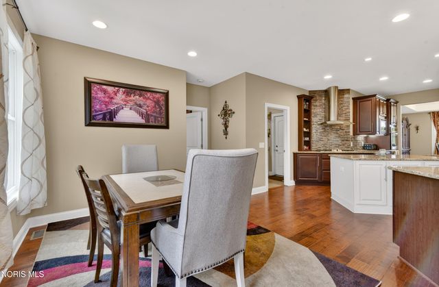 25220 Rocky Harbour Drive, Perrysburg, OH 43551