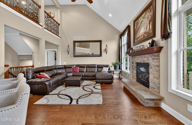 25220 Rocky Harbour Drive, Perrysburg, OH 43551