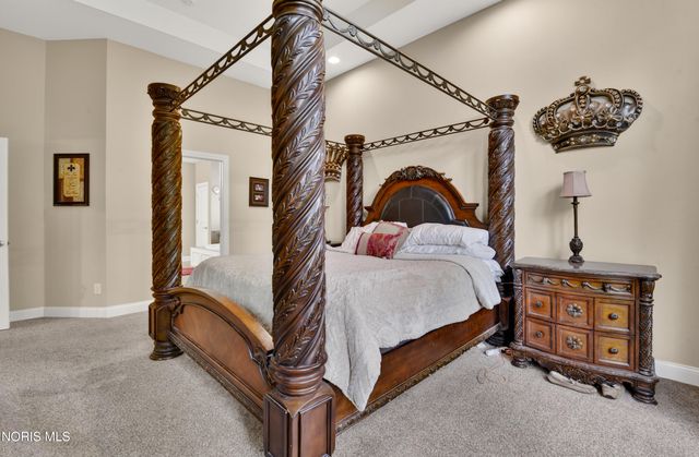 25220 Rocky Harbour Drive, Perrysburg, OH 43551