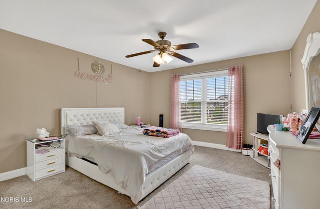 25220 Rocky Harbour Drive, Perrysburg, OH 43551