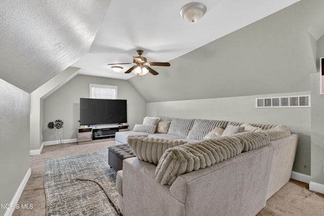 25220 Rocky Harbour Drive, Perrysburg, OH 43551