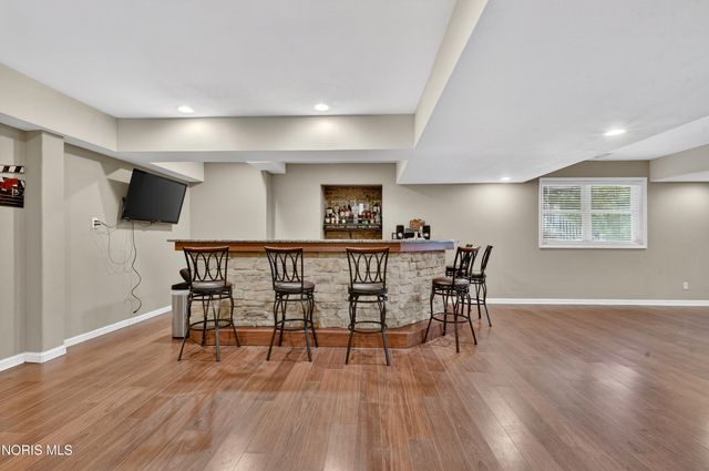 25220 Rocky Harbour Drive, Perrysburg, OH 43551