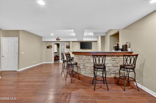 25220 Rocky Harbour Drive, Perrysburg, OH 43551