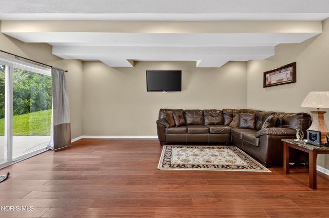 25220 Rocky Harbour Drive, Perrysburg, OH 43551