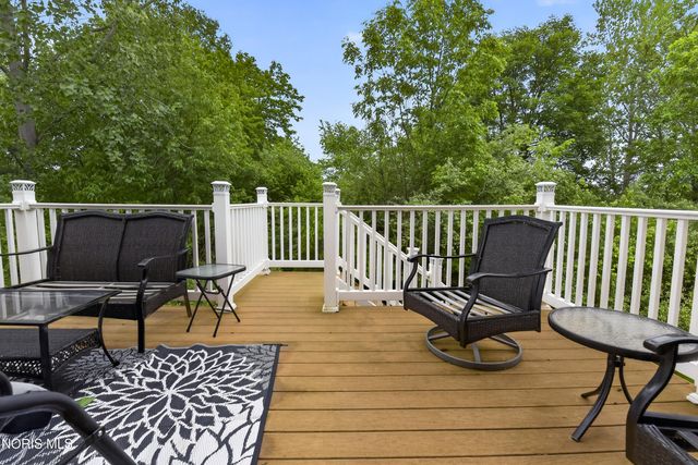 25220 Rocky Harbour Drive, Perrysburg, OH 43551