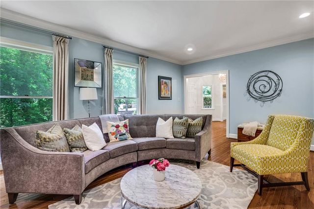 705 Glengary Way NE, Atlanta, GA 30342