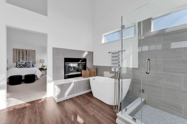 30300 Meridien Cir, Union City, CA 94587