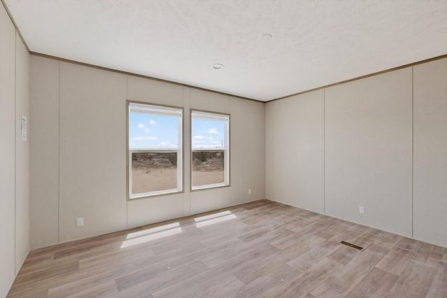 1406 3rd Avenue NW, Rio Rancho, NM 87124