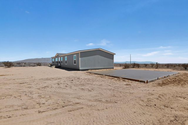 1406 3rd Avenue NW, Rio Rancho, NM 87124