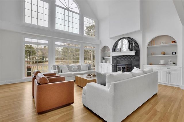 5622 Forkwood Drive NW, Acworth, GA 30101