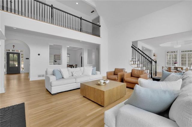 5622 Forkwood Drive NW, Acworth, GA 30101