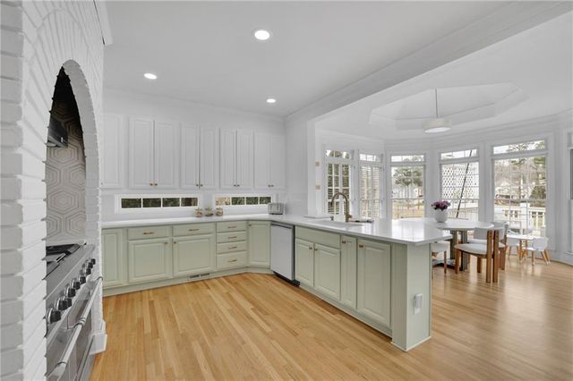 5622 Forkwood Drive NW, Acworth, GA 30101