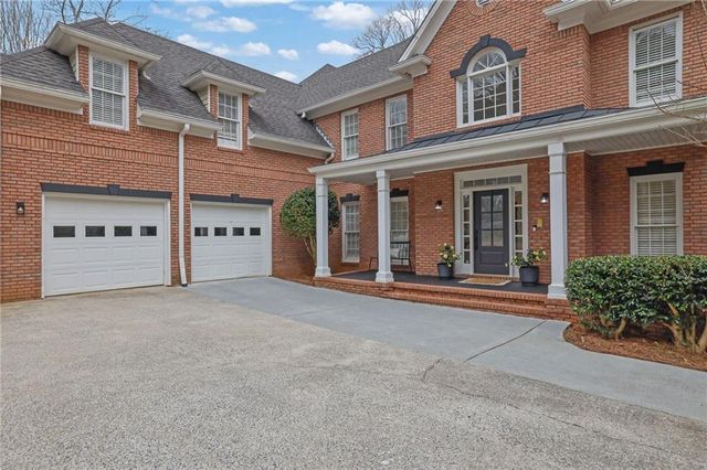 5622 Forkwood Drive NW, Acworth, GA 30101