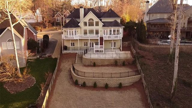 5622 Forkwood Drive NW, Acworth, GA 30101