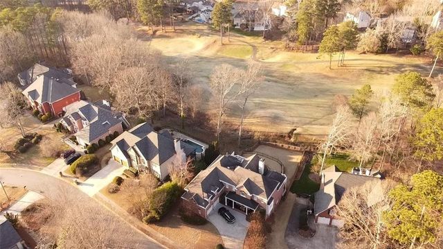 5622 Forkwood Drive NW, Acworth, GA 30101