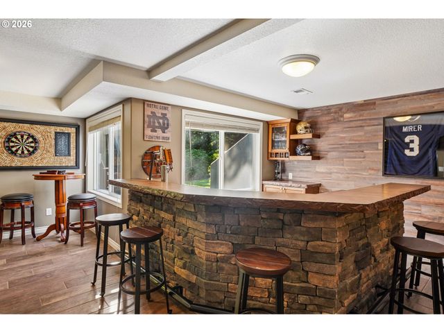 6021 CAUFIELD St, West Linn, OR 97068