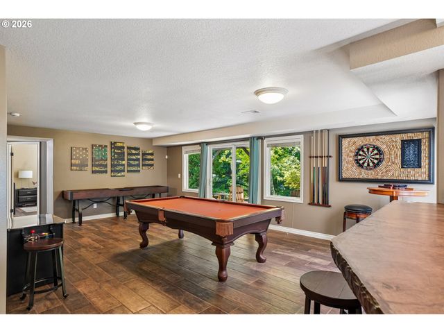 6021 CAUFIELD St, West Linn, OR 97068