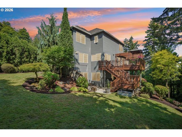 6021 CAUFIELD St, West Linn, OR 97068