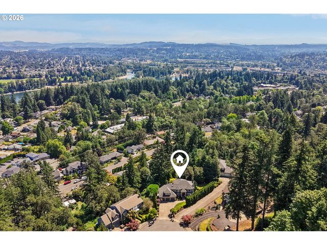 6021 CAUFIELD St, West Linn, OR 97068