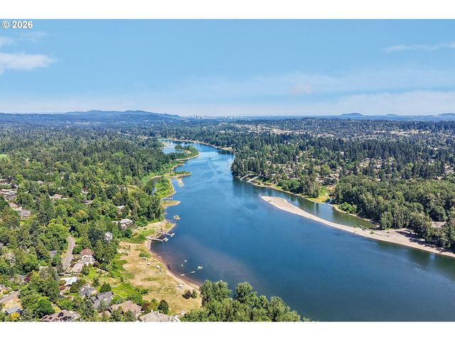 6021 CAUFIELD St, West Linn, OR 97068