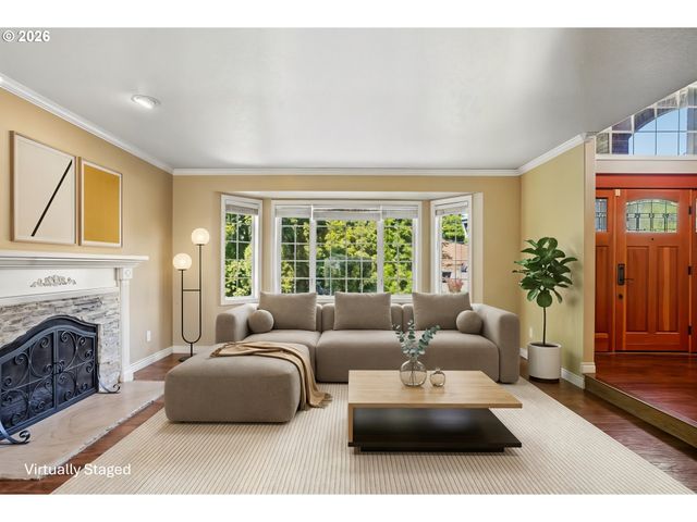6021 CAUFIELD St, West Linn, OR 97068