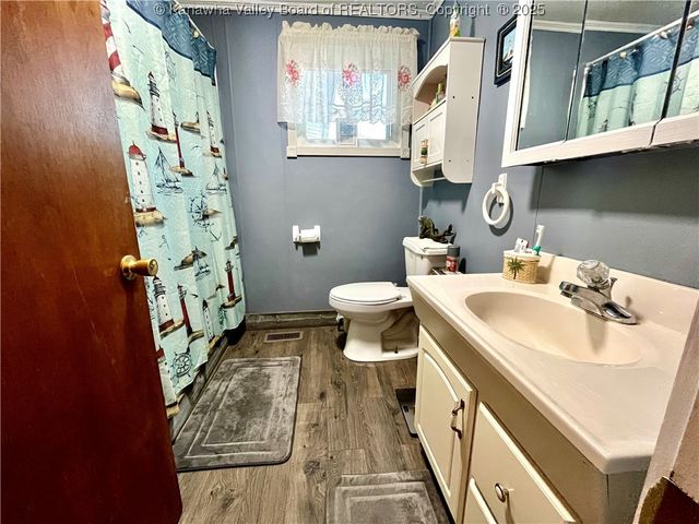 205 Elm Street, New Haven, WV 25265