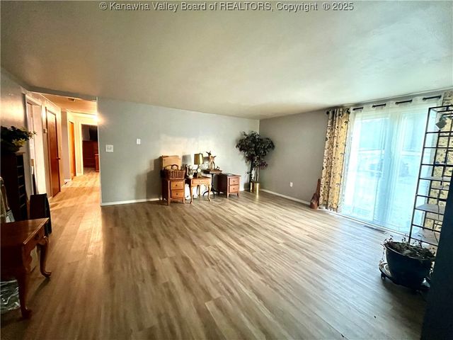 205 Elm Street, New Haven, WV 25265