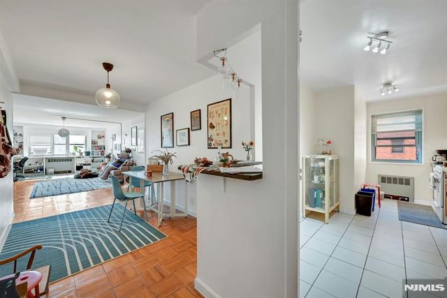 208 Anderson Street S5A, Hackensack, NJ 07601