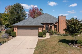 108 Denwood Trail, Englewood, OH 45315