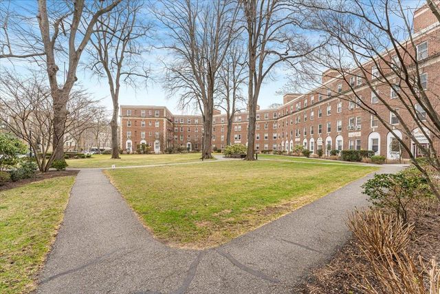 445 Gramatan Avenue CD3, Mount Vernon, NY 10552
