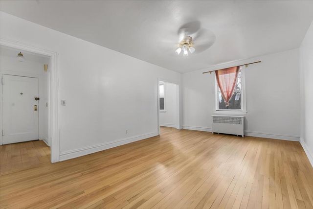 445 Gramatan Avenue CD3, Mount Vernon, NY 10552